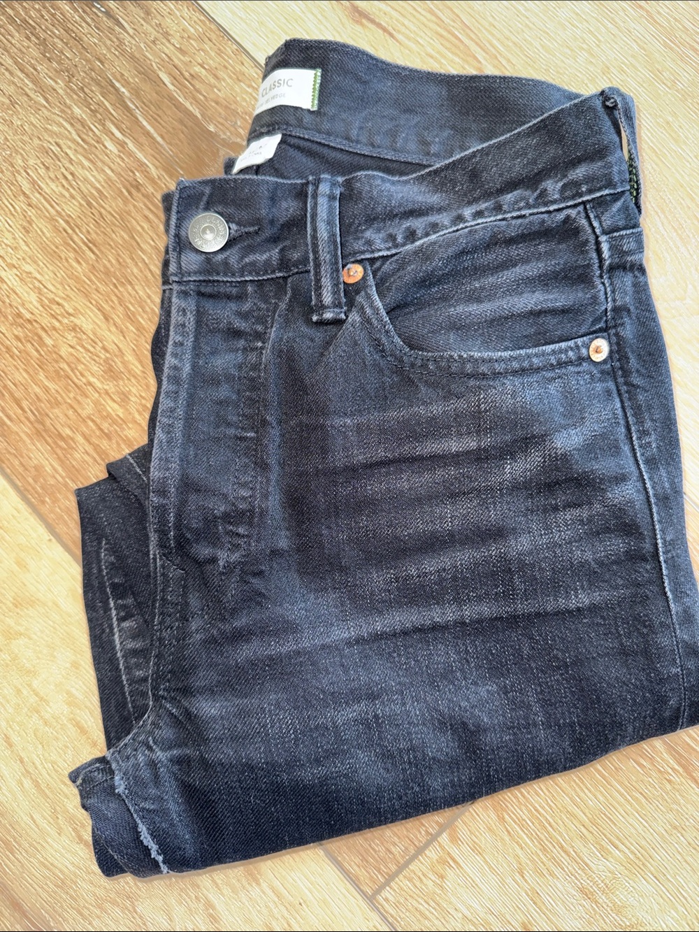 AE77 The Classic Jean